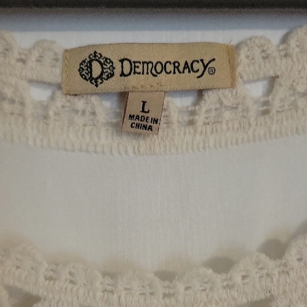 Democracy Cream Lace Trim Boho Blouse Size L Crochet Detail - Picture 3 of 12